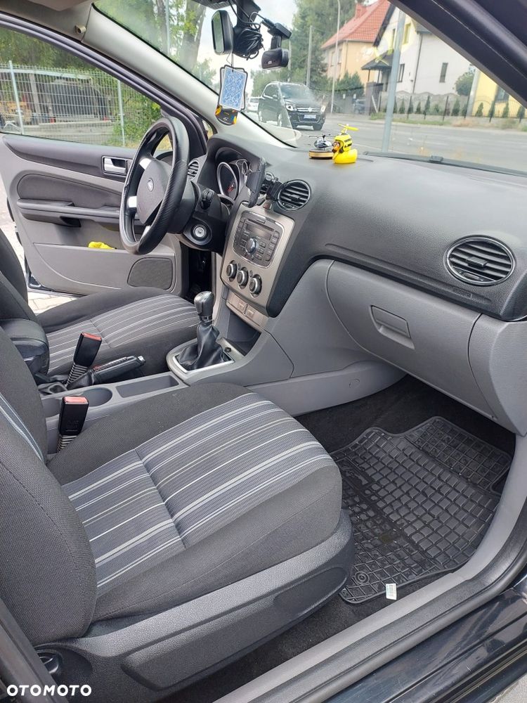 Ford Focus - 10