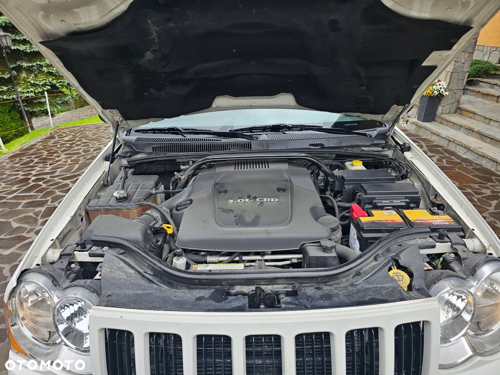 Jeep Grand Cherokee 3.0 CRD Automatik DPF Laredo - 11