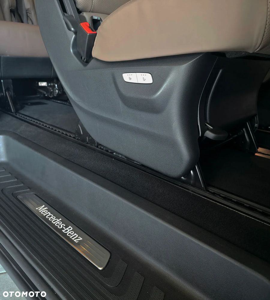 Mercedes-Benz Klasa V 300 d Exclusive 9G-Tronic (d³ugi) - 24