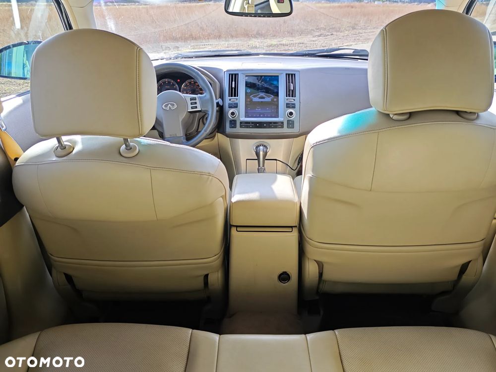 Infiniti FX FX35 - 6