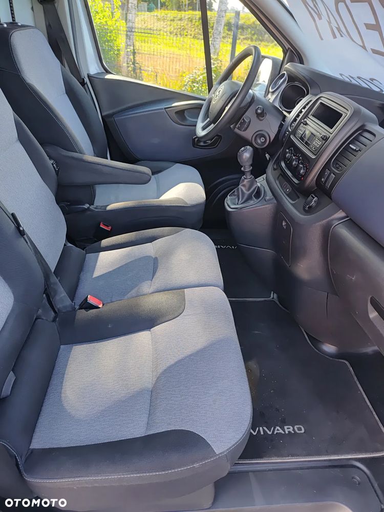 Opel VIVARO - 8