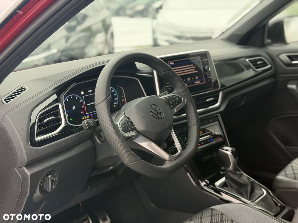 Volkswagen T-Roc 1.5 TSI R-Line Plus - 6