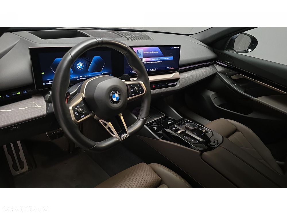 BMW Seria 5 - 16