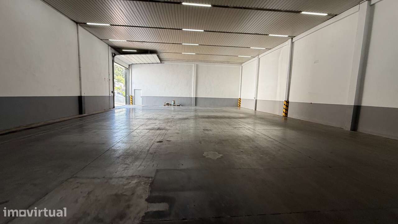 Armazém para Arrendamento – Nespereira, Guimarães - Grande imagem: 4/11