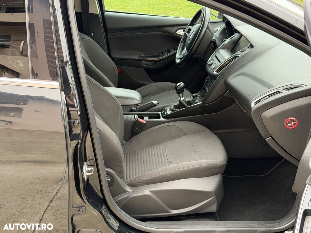 Ford Focus 1.5 TDCi Titanium - 13