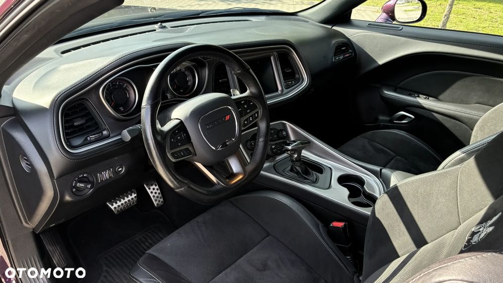 Dodge Challenger 6.4 Scat Pack - 15