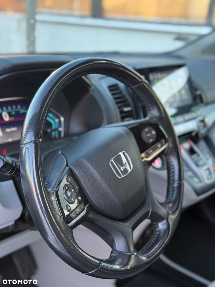 Honda Odyssey 3.5 EX - 28