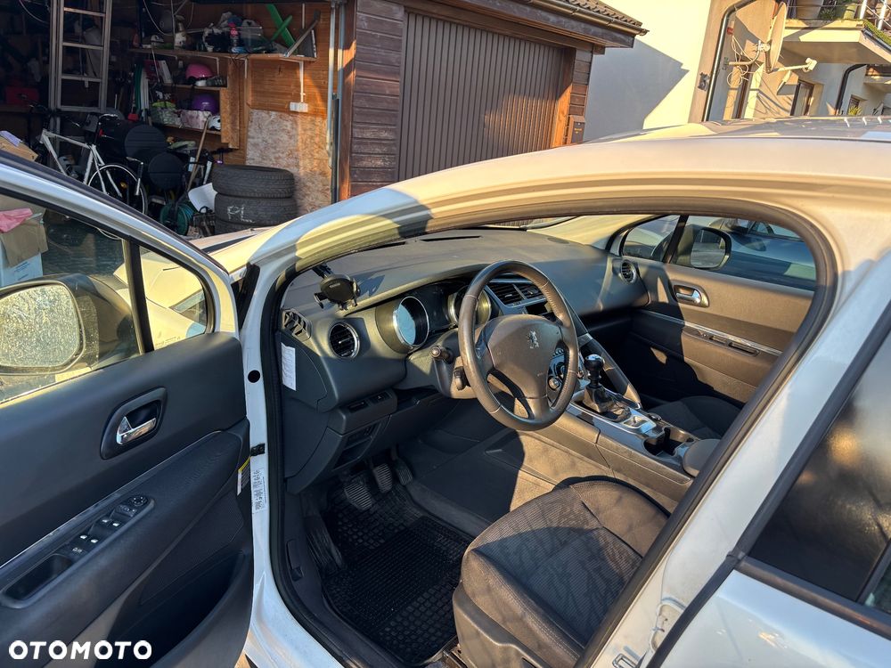 Peugeot 3008 1.6 HDi Trendy - 5