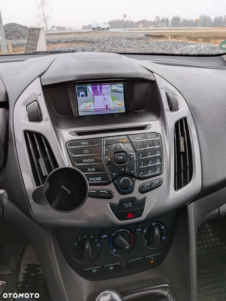 Ford Transit Connect - 10
