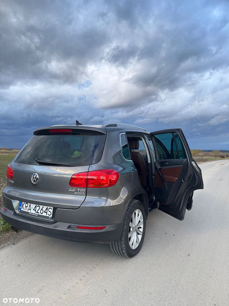 Volkswagen Tiguan 2.0 TDI 4Mot R-Style DSG - 6