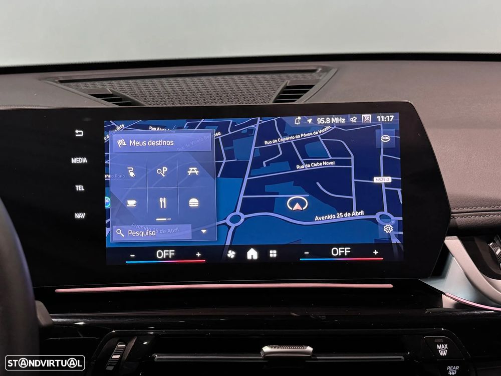 BMW iX1 eDrive20 xLine - 15