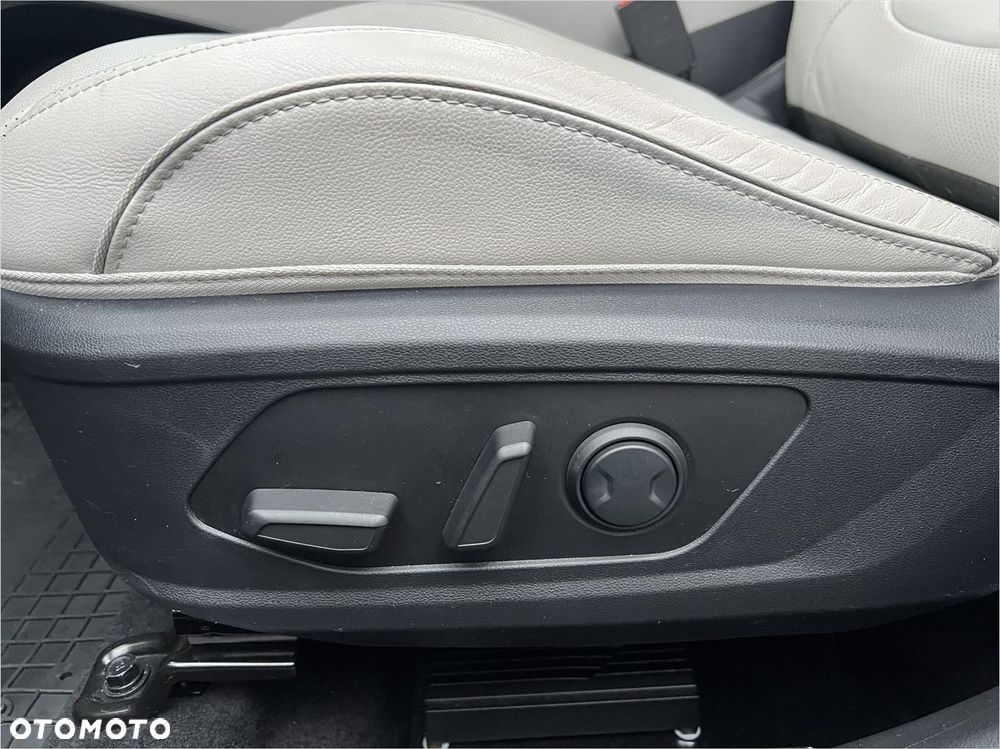 Hyundai Tucson 1.6 T-GDi HEV Platinum 4WD - 13