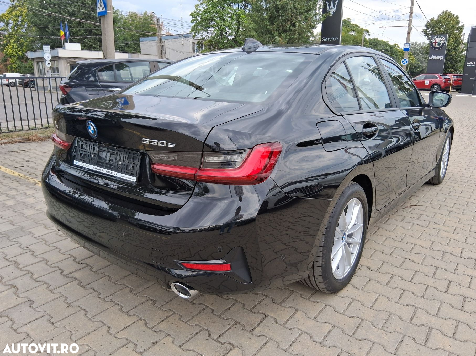 BMW Seria 3 330e AT PHEV - 4