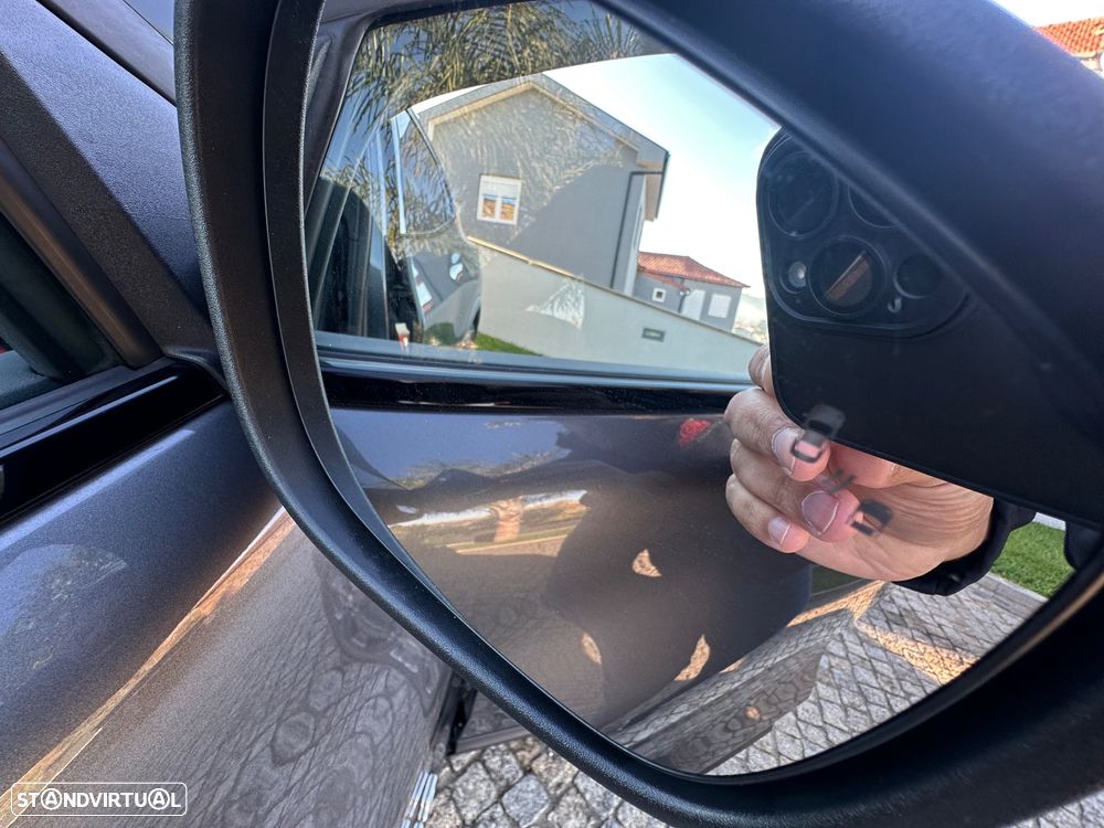 Ford Mustang Mach-E 75.7 kWh Premium AWD - 16