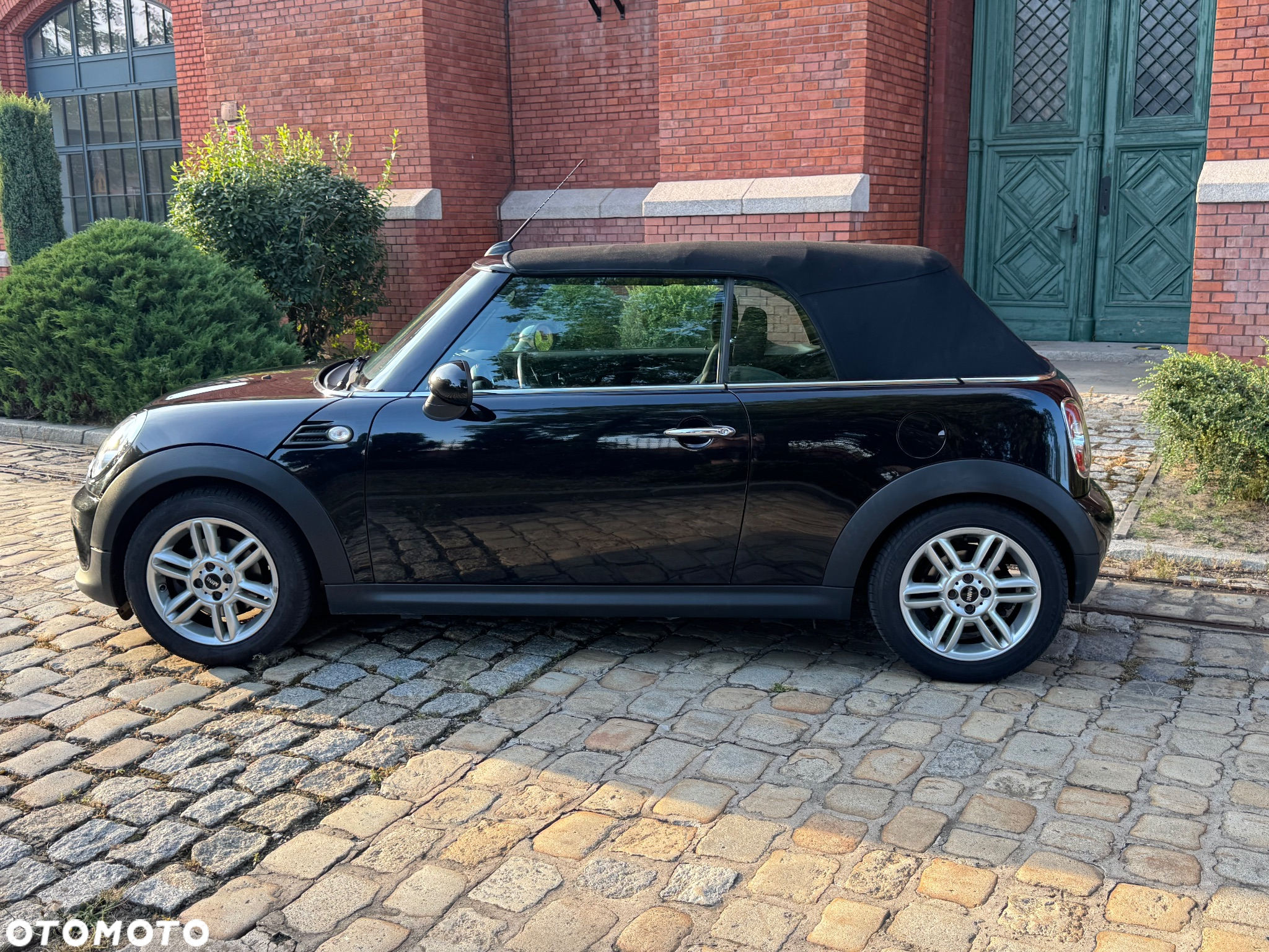 MINI Cooper Cabrio - 30