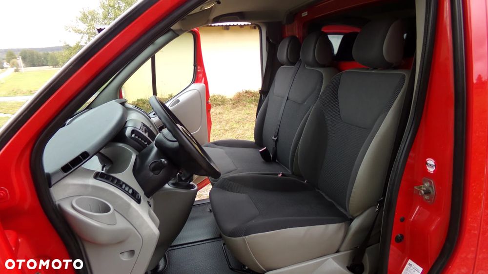 Opel VIVARO 2.0 * KLIMA * SERWIS * 3 OSOBOWY * SUPER STAN ! - 11