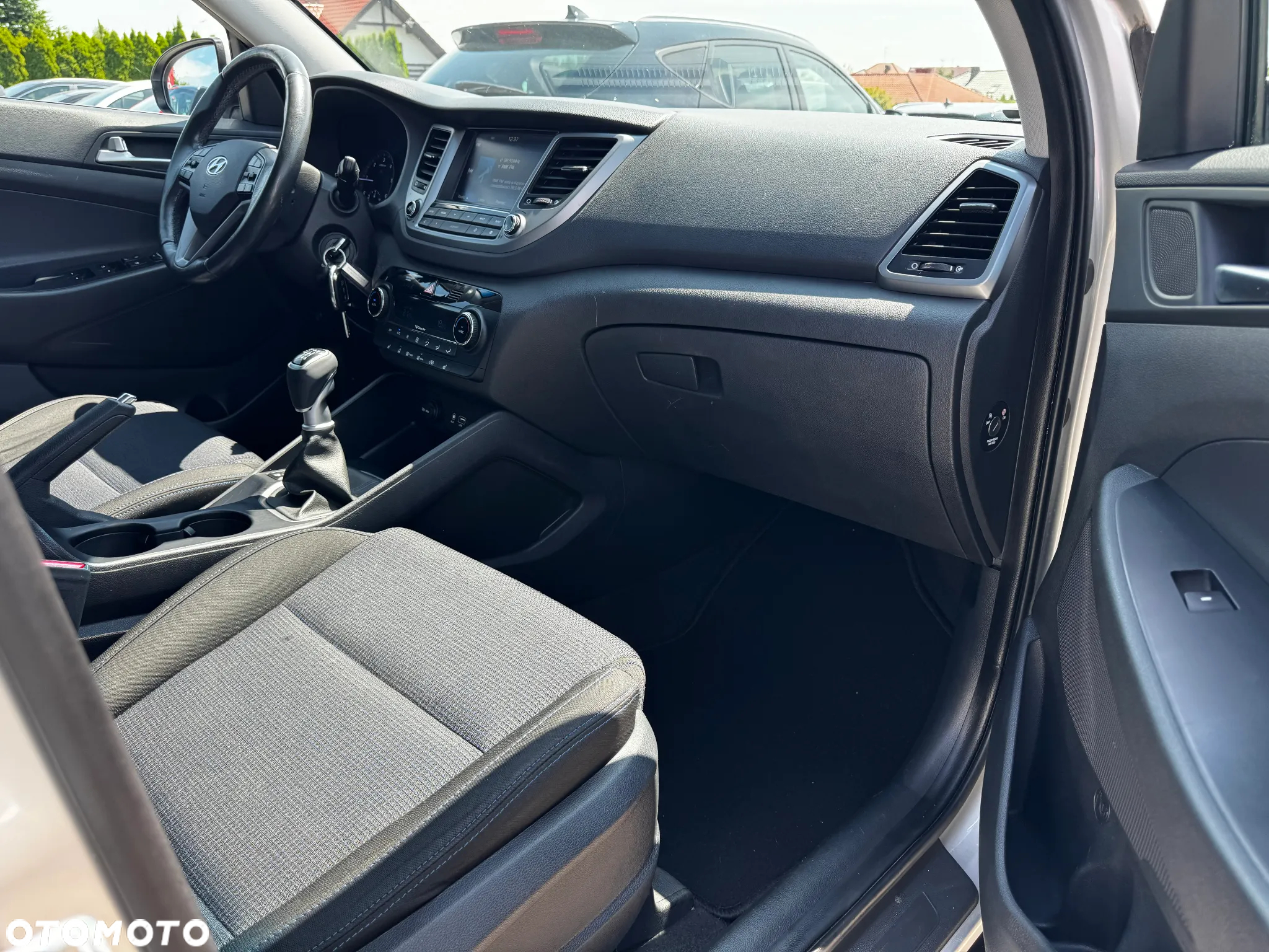 Hyundai Tucson blue 1.7 CRDi 2WD Passion Plus - 15