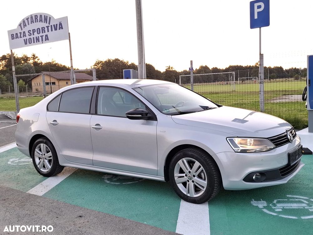 Volkswagen Jetta 1.2 TSI Match - 14