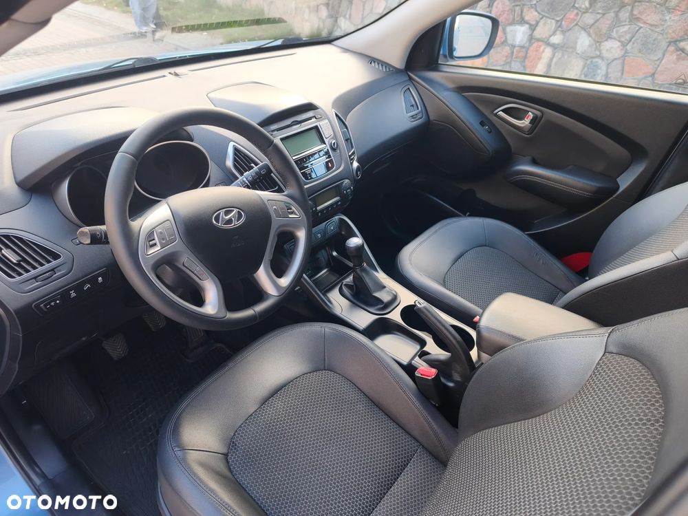 Hyundai ix35 - 16