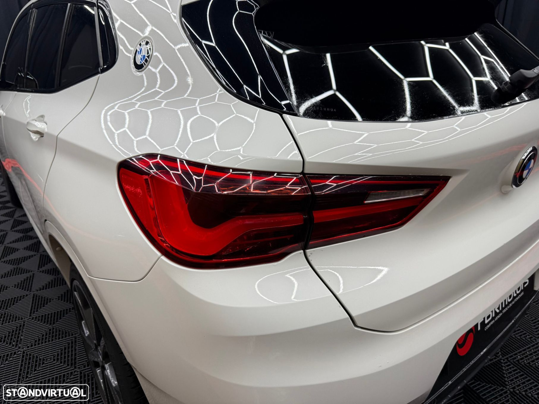 BMW X2 18 d xDrive Auto Pack M - 19