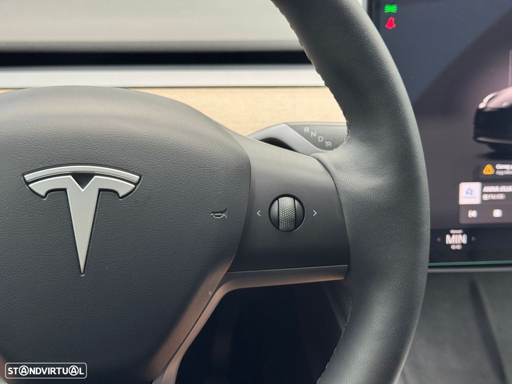 Tesla Model Y Tração Traseira - 20