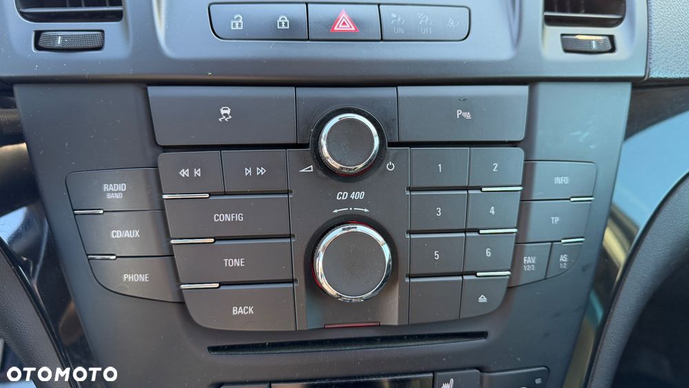 Opel Insignia - 9