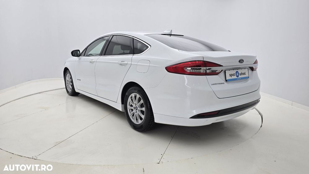 Ford Mondeo 2.0 HEV Titanium - 8