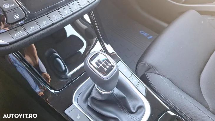 Hyundai i30 1.5 96CP M/T Highway - 15