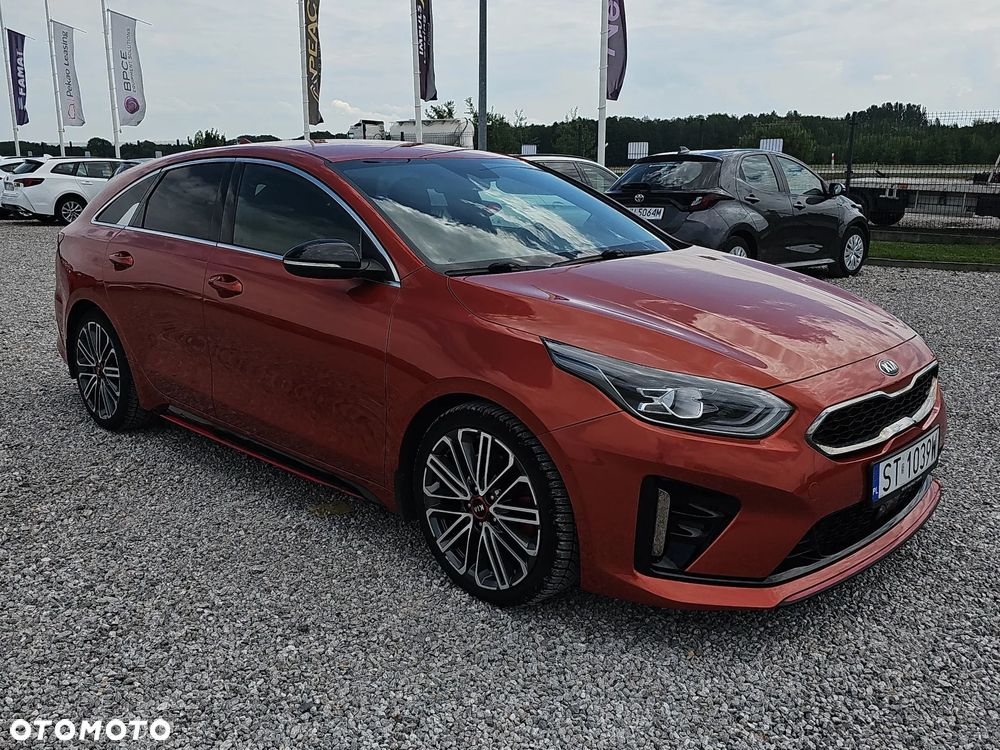 Kia ProCeed 1.6 T-GDI GT DCT - 3