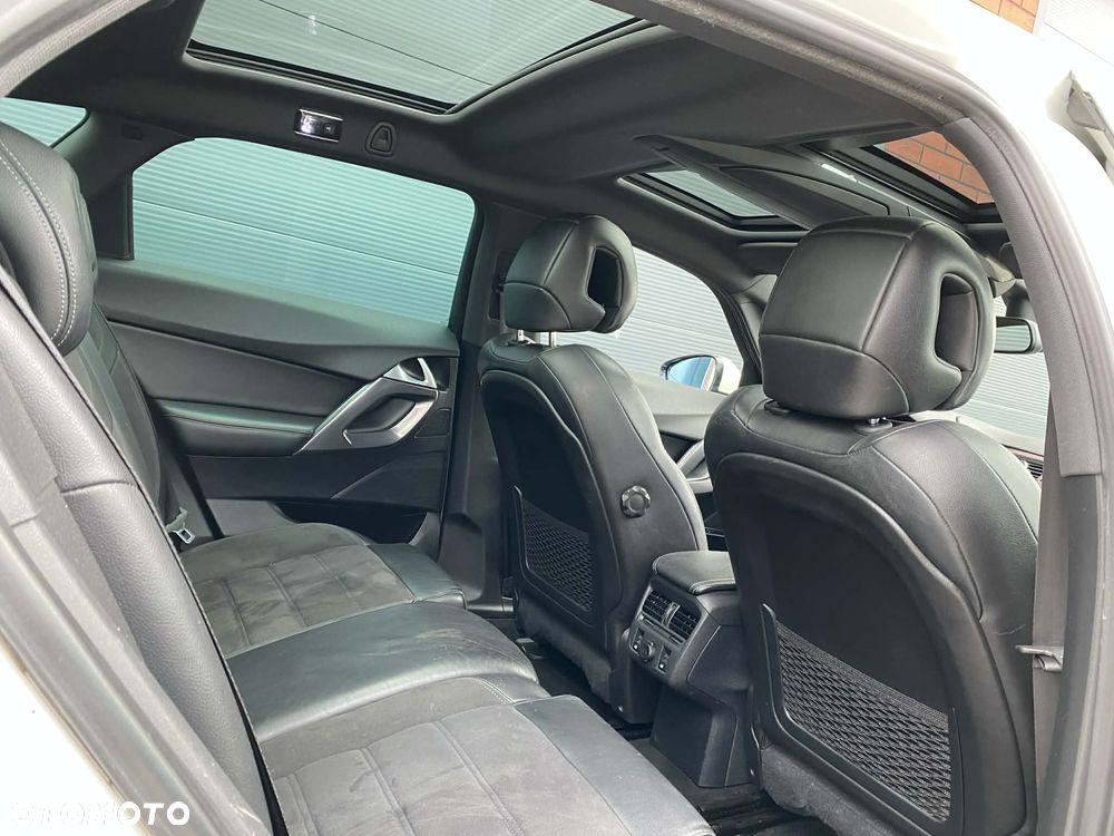 Citroën DS5 HDi 165 SportChic - 12