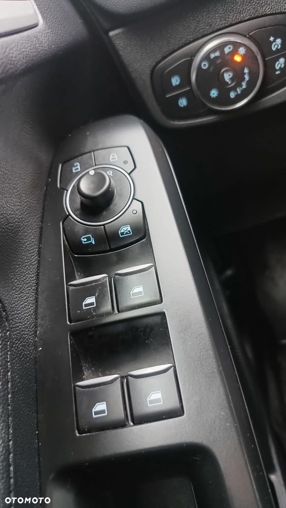 Ford Focus - 20
