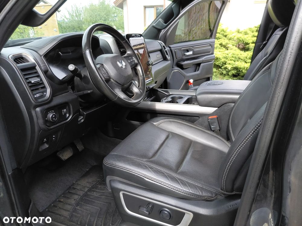 Dodge RAM - 4