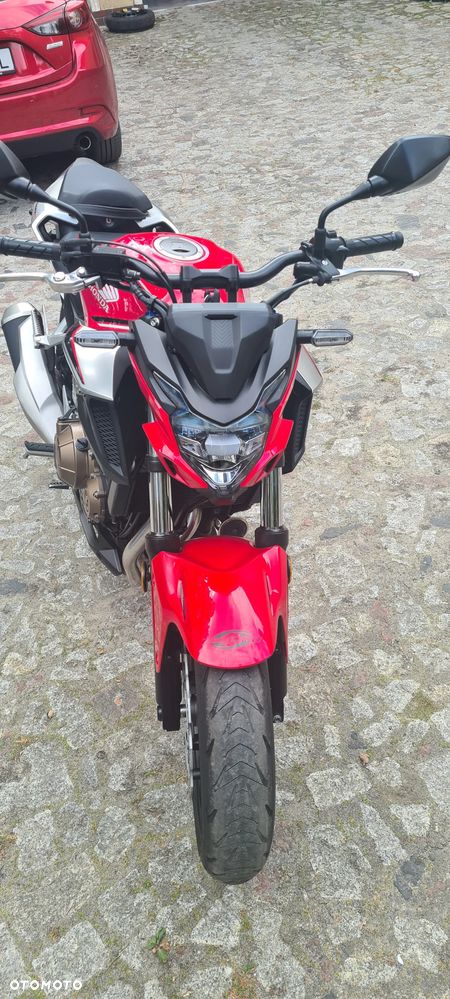 Honda CB - 2