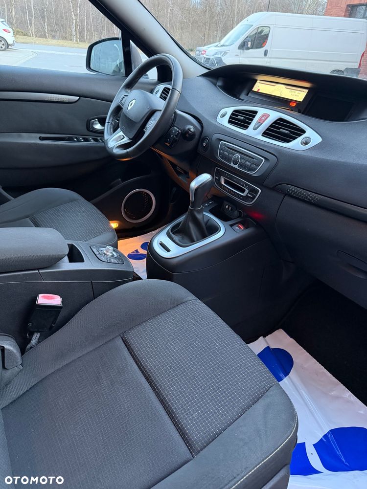 Renault Scenic 2.0 16V 140 CVT Bose Edition - 41