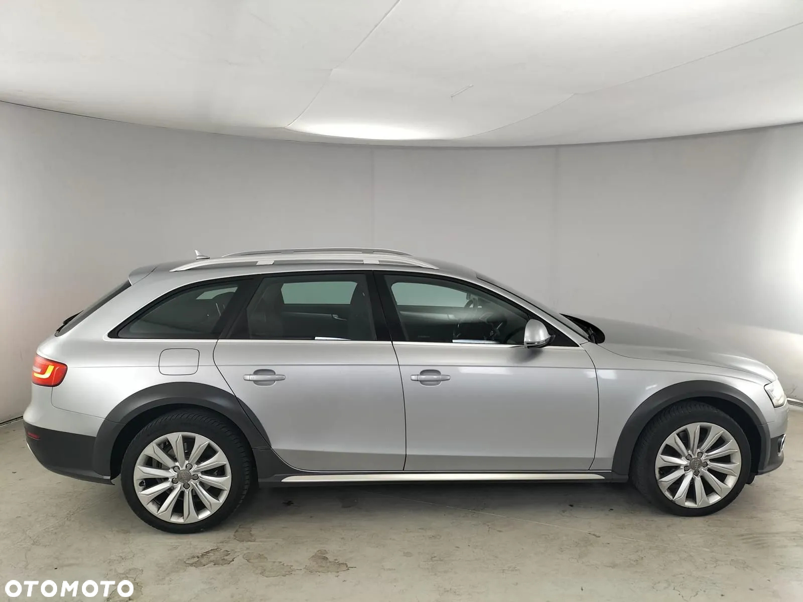 Audi A4 Allroad quattro 40 TDI S tronic - 6