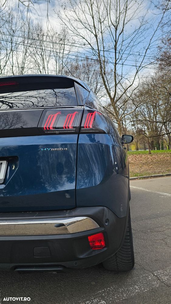 Peugeot 3008 PHEV 300 EAT8 4X4 Allure Pack - 8