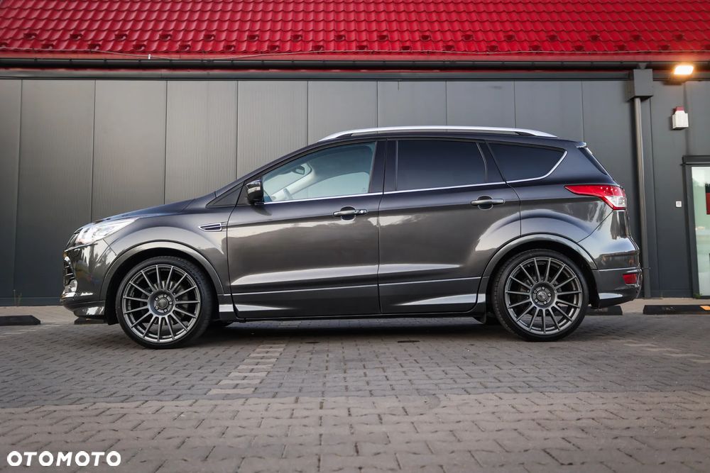 Ford Kuga 2.0 TDCi 4x4 ST-Line - 11
