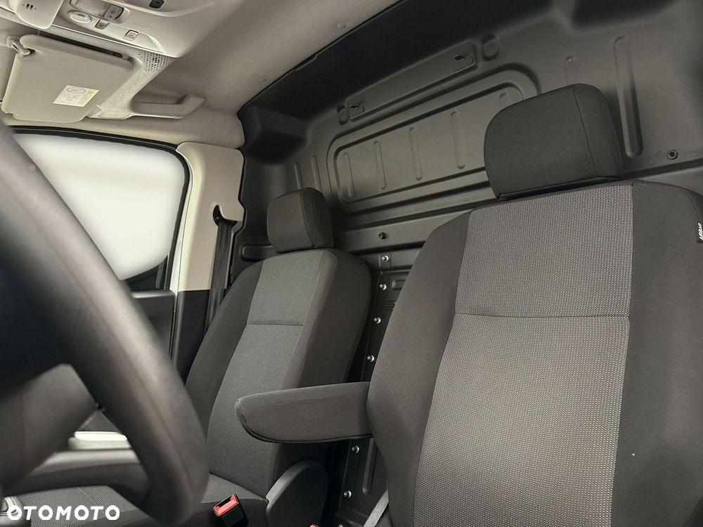 Toyota Proace City - 12