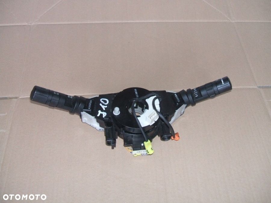 NISSAN QASHQAI J10 lift PRZEŁĄCZNIK ŚWIATEŁ WYCIERACZEK KIERUNKOWSKAZÓW - 4