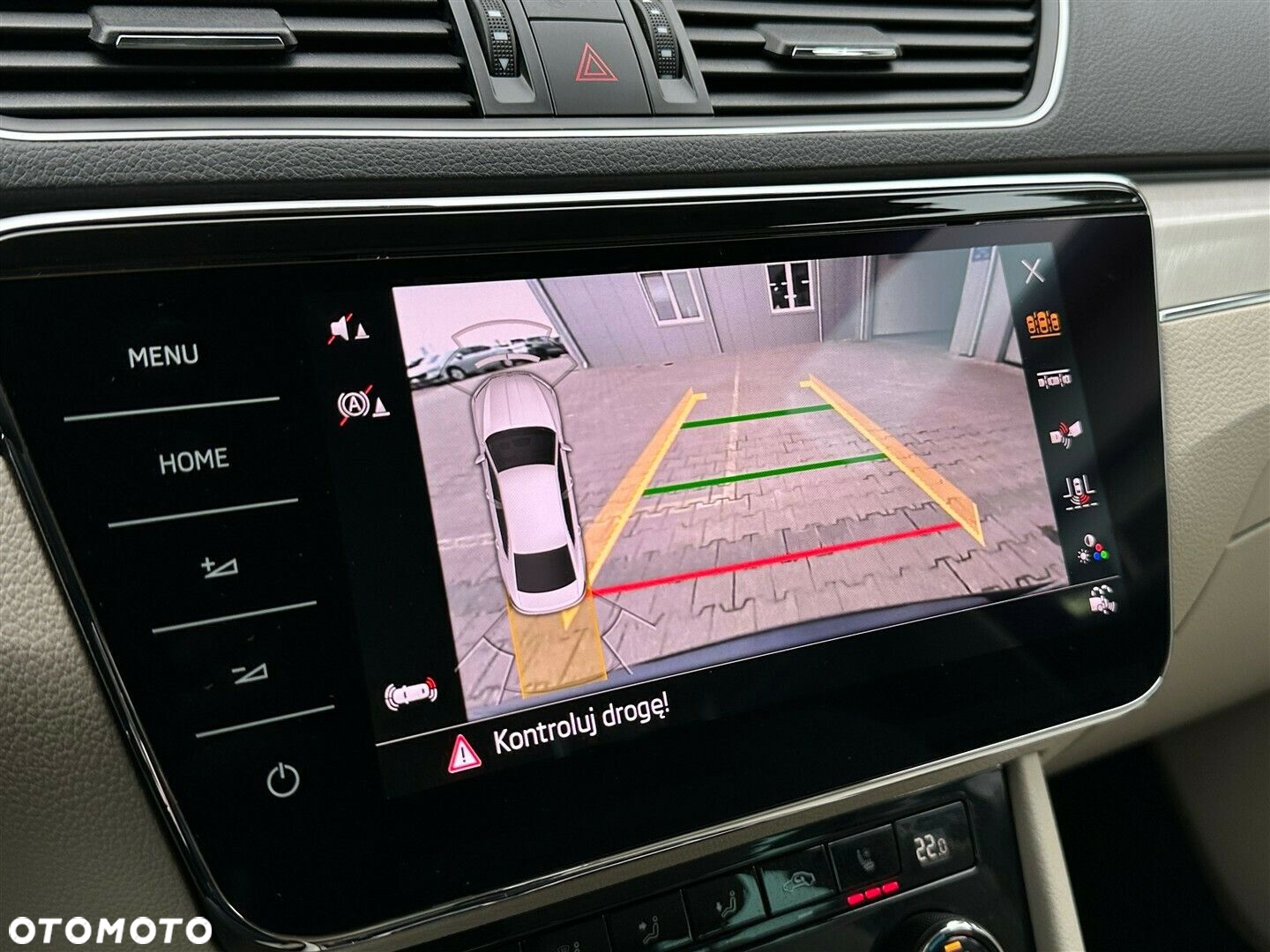Skoda Superb 2.0 TDI SCR L&K DSG - 30