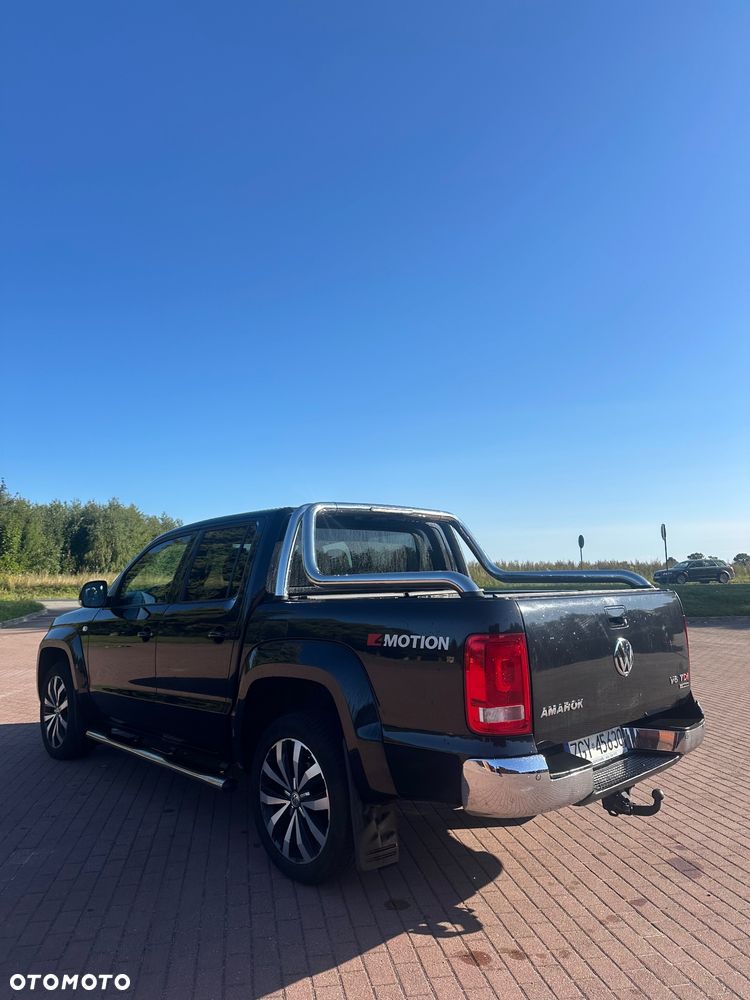 Volkswagen Amarok 3.0 V6 TDi 4MOTION Highline - 3