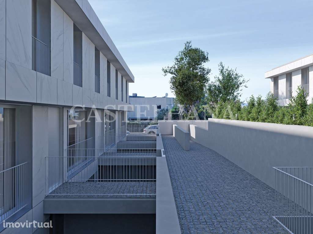 Moradia T4 com área exterior próximo à praia de Lavra - Grande imagem: 4/84