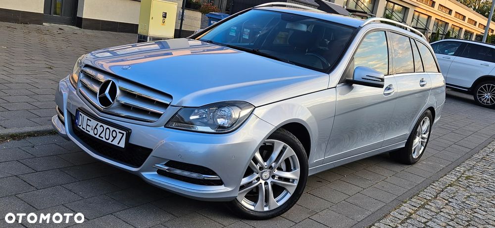 Mercedes-Benz Klasa C 180 T CDI DPF (BlueEFFICIENCY) Avantgarde - 18