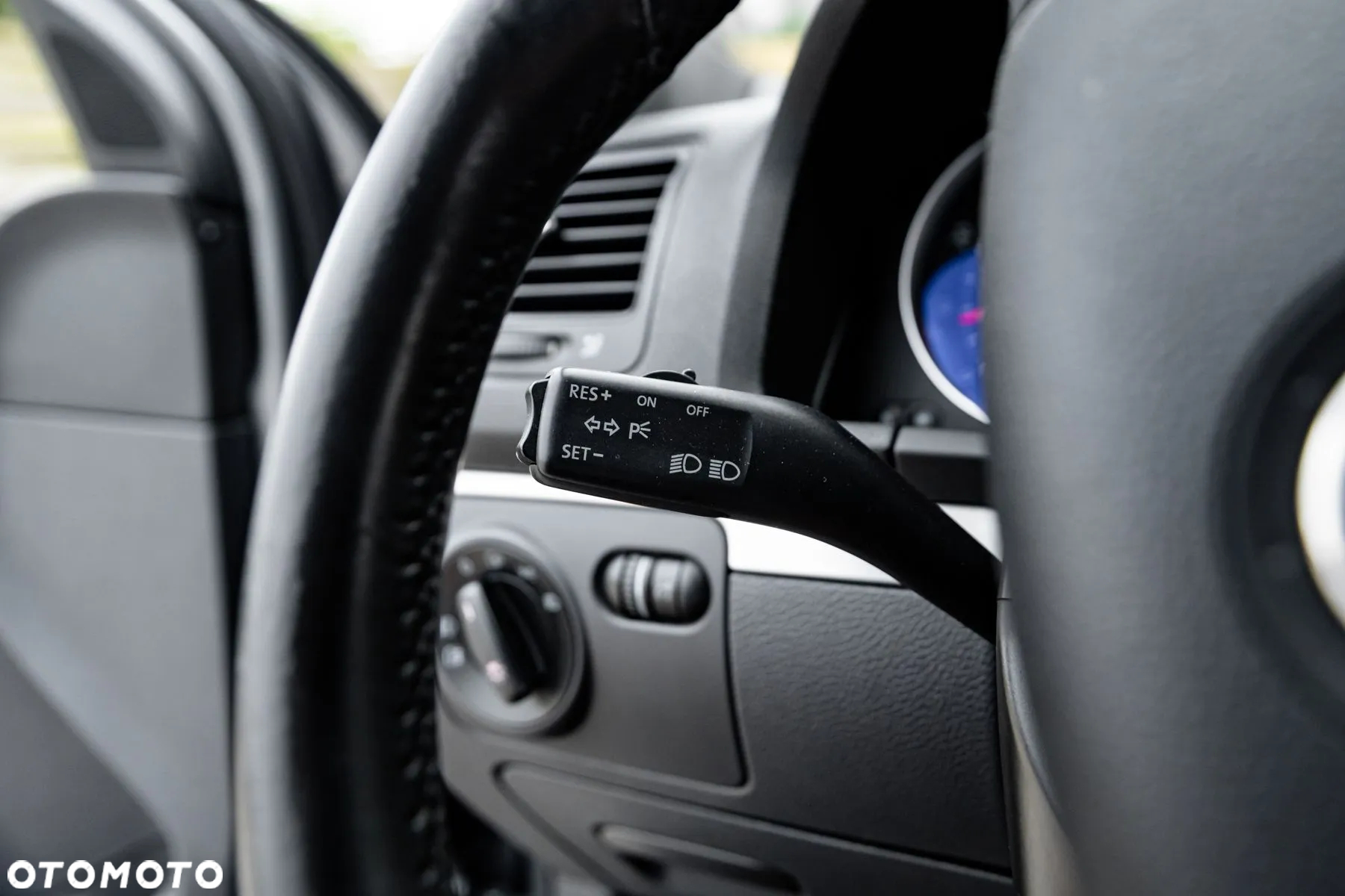 Volkswagen Golf 2.0 GTI DSG - 34