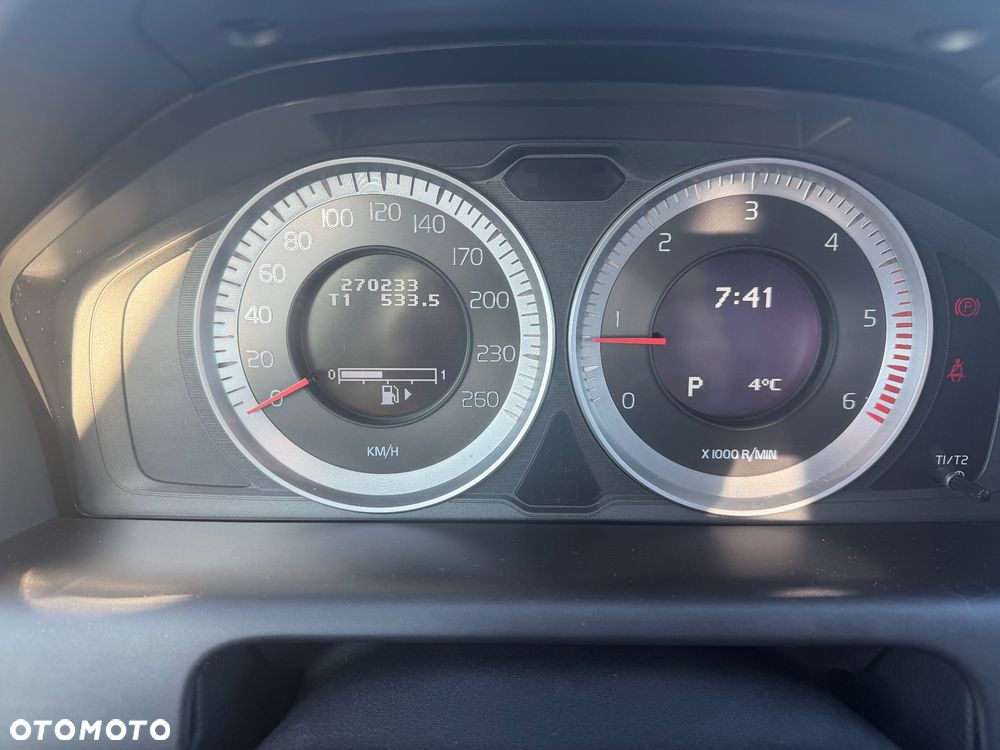 Volvo XC 60 D3 Momentum - 12