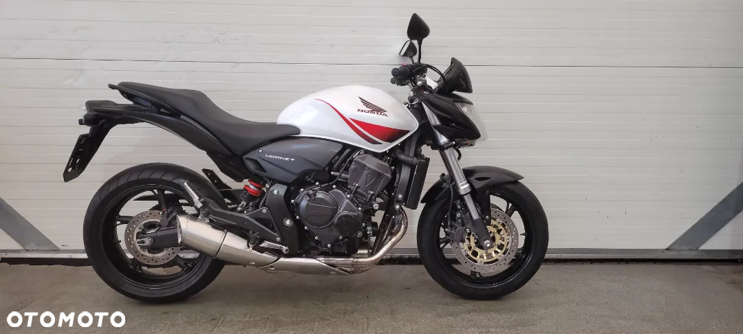 Honda Hornet - 18