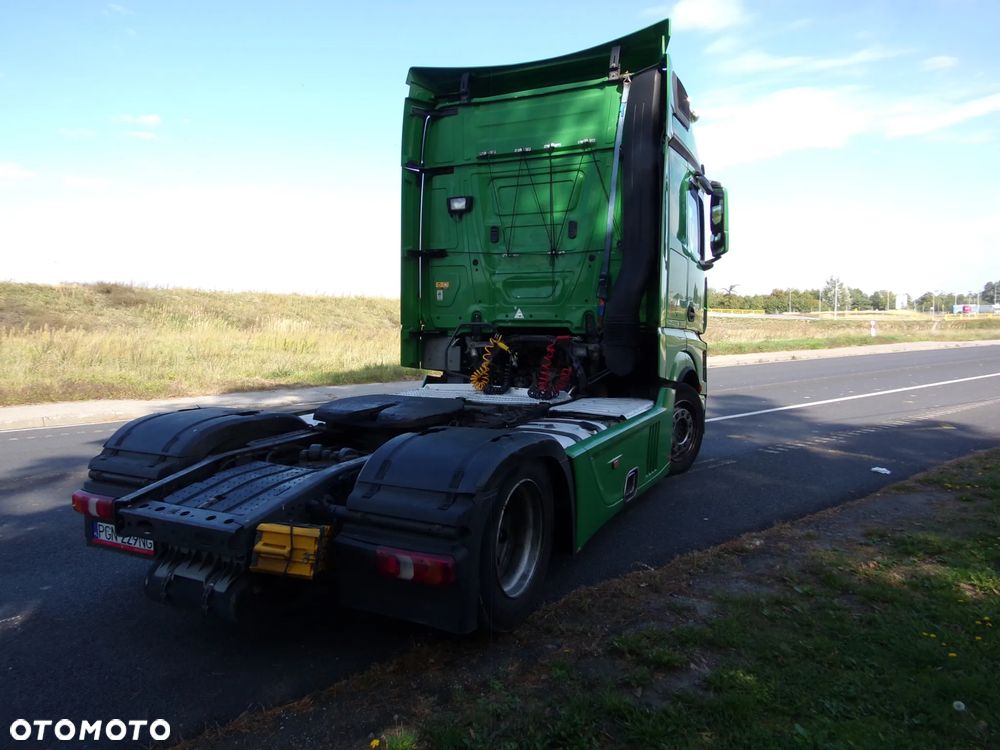 Mercedes-Benz ACTROS - 6