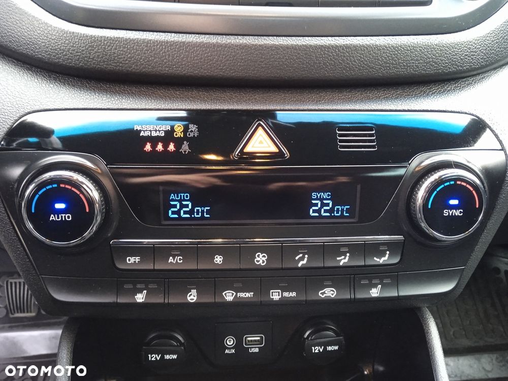 Hyundai Tucson 1.6 GDI BlueDrive GO 2WD - 12