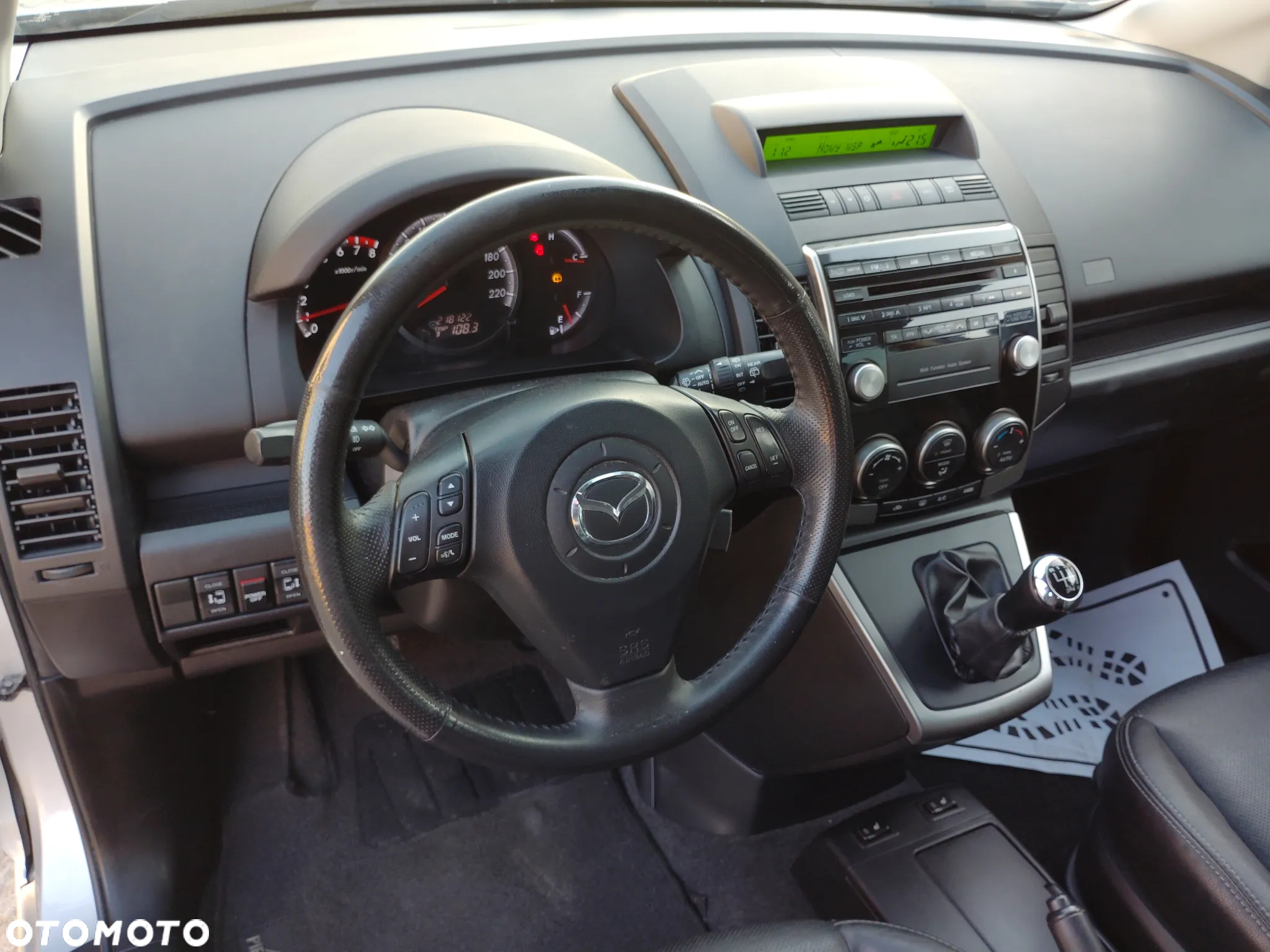 Mazda 5 2.0 Exclusive + - 13