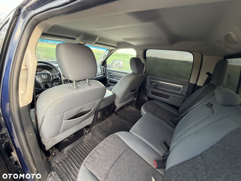 Dodge RAM 5.7 4x4 - 25